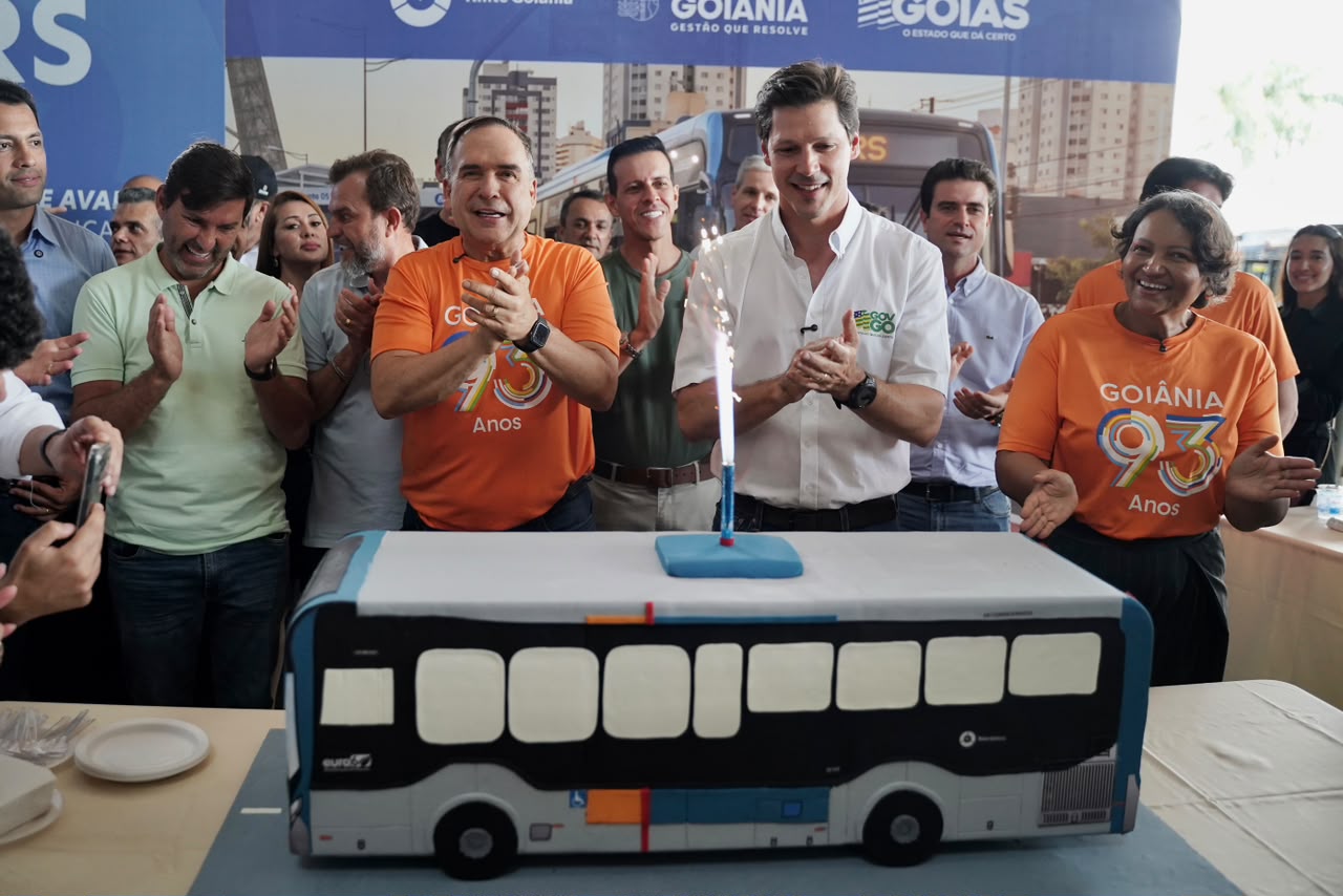 Goiânia lança o BRS, novo padrão de ônibus mais rápido, e recebe 9 veículos piso baixo zero-quilômetro