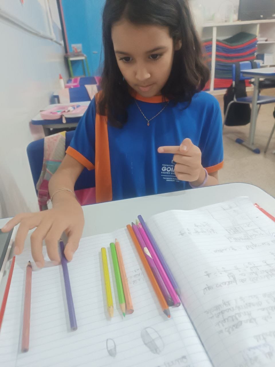 Goiânia adota Libras como primeira língua no ensino de alunos surdos e surdocegos da rede municipal
